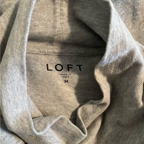 LOFT polka dot mockneck sweatshirt, M - Picture 3 of 4